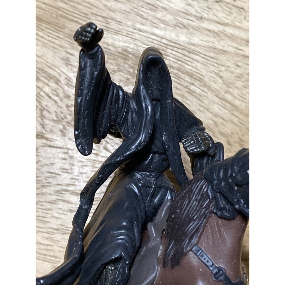 Lord Of The Rings RINGWRAITH Horse Rider Set Action Figure VINTAGE 2001 - Picture 8 of 8